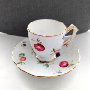 Vintage Aynsley Bone China Floral Berries Florida Print #31 Tea Cup Saucer Set
